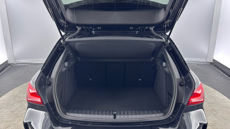 BMW 1 Series 118i M Sport 5dr Step Auto Petrol Hatchback